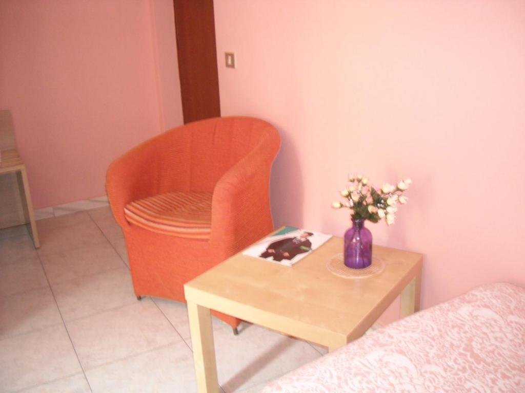 Hotel New Baby Caserta Habitación foto