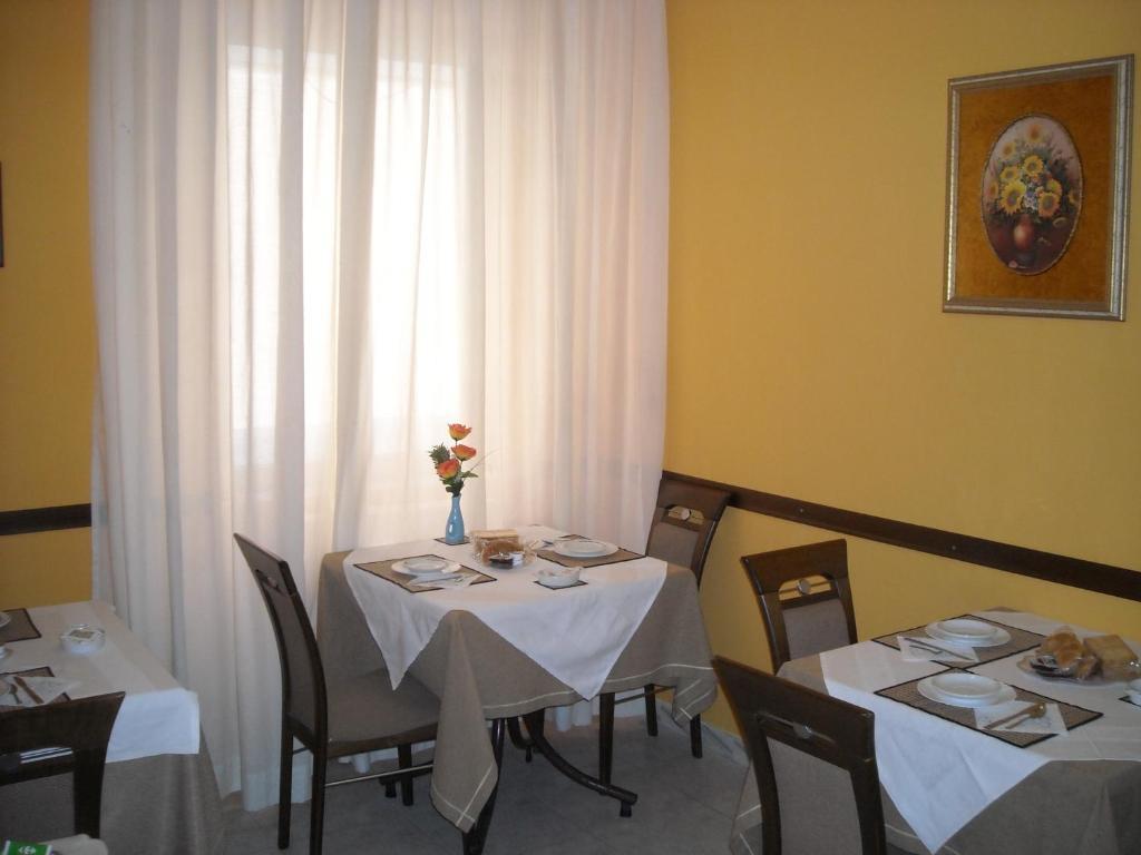 Hotel New Baby Caserta Exterior foto